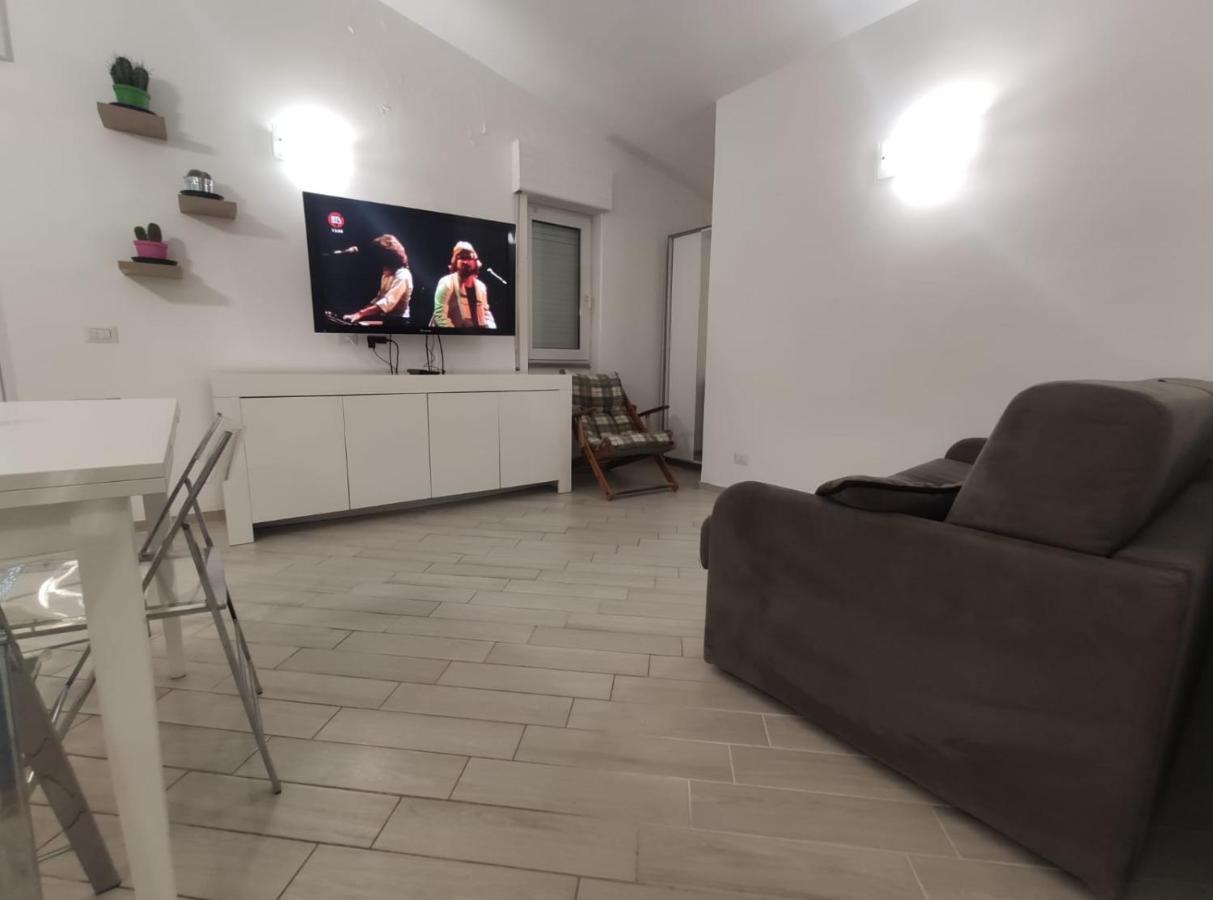 Casa Vacanze 피우미치노 외부 사진