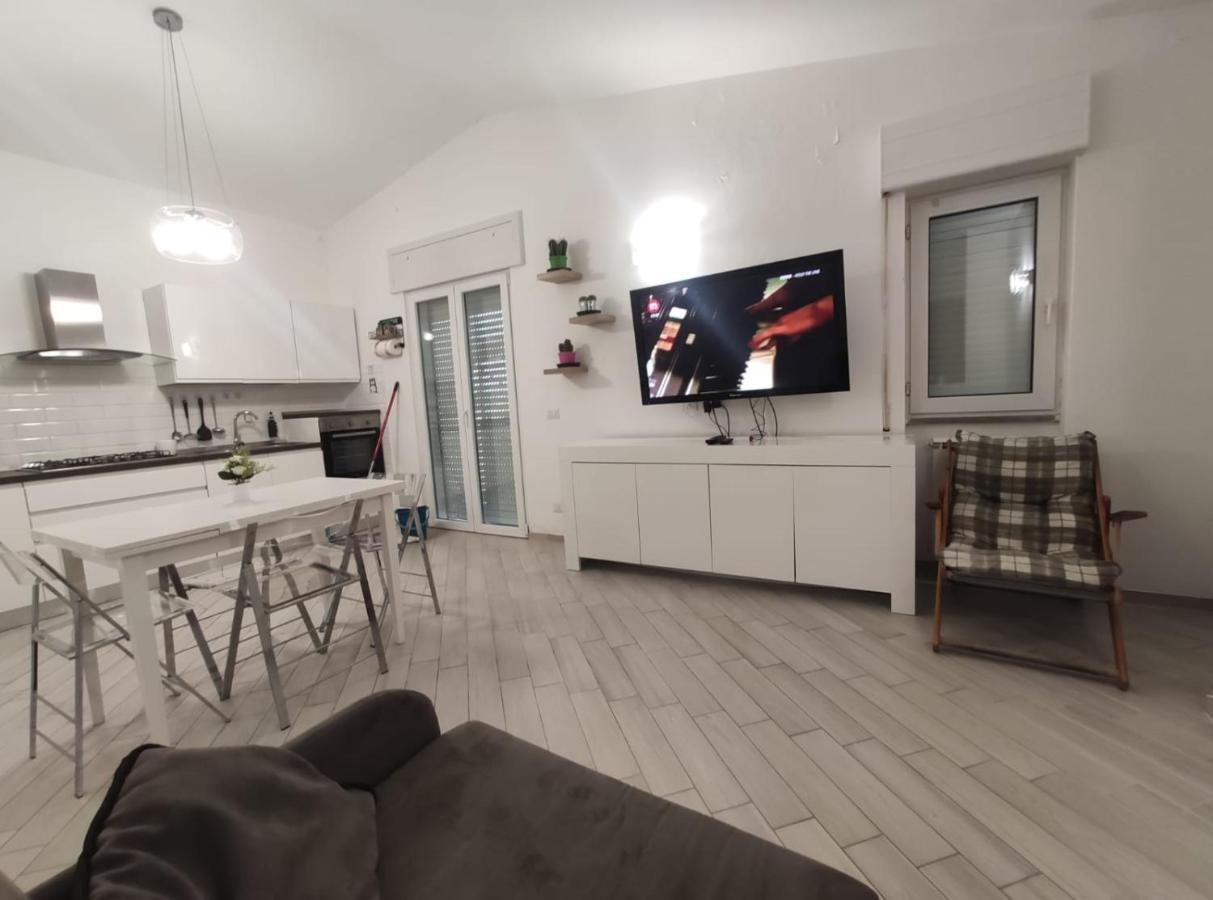 Casa Vacanze 피우미치노 외부 사진